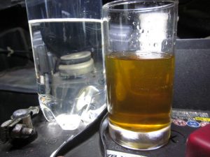 ブレーキオイル無交換の恐怖　固着で車が止まらない!?