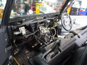 スズキ　ジムニー　修理　整備　エアコン故障